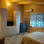 Apartment 040
